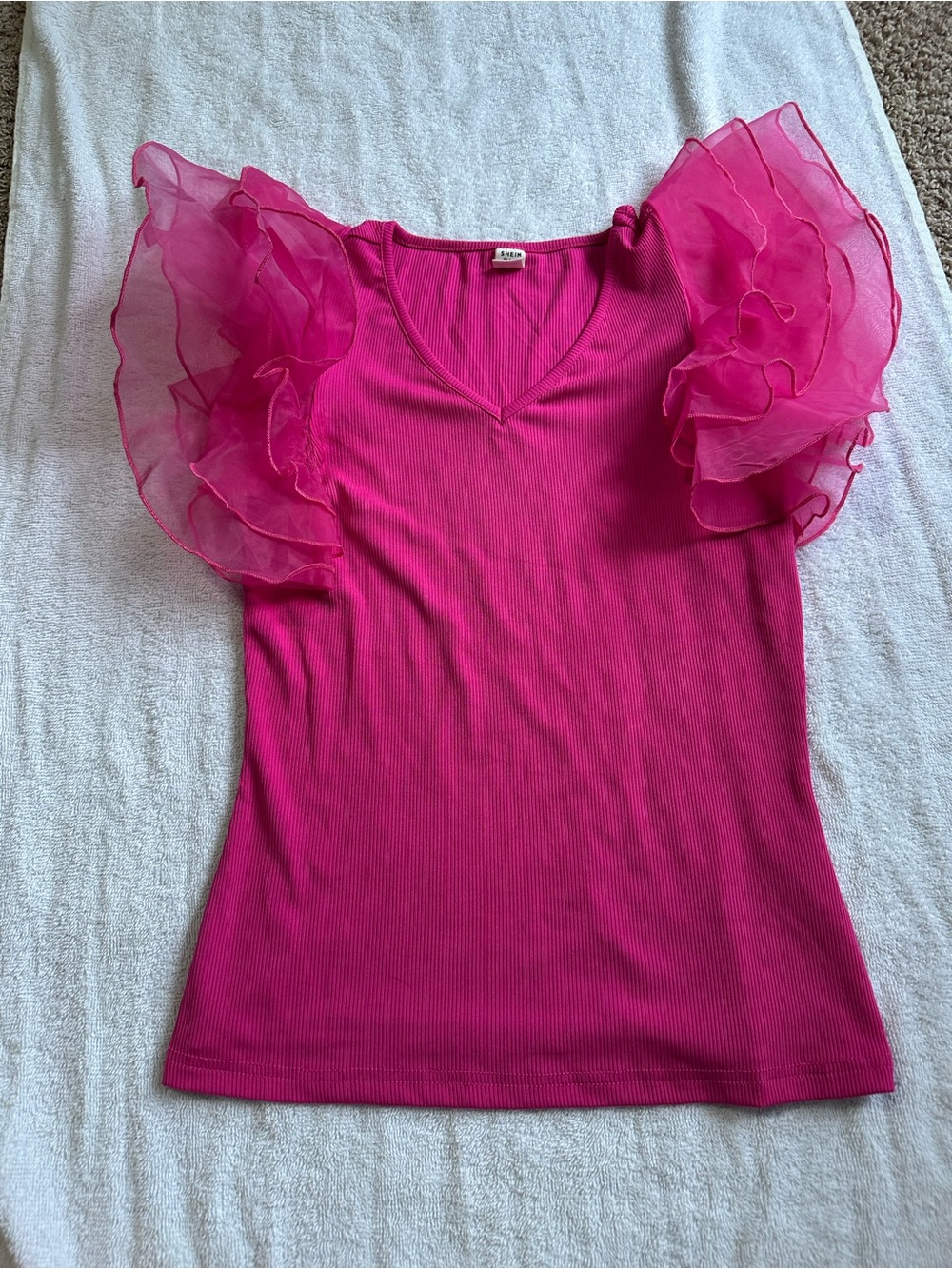 SHEIN Bright Pink Ribbed Top with Organza Ruffle Sleeves
